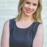 JULIA FELDMANN FENSTERSEIFER